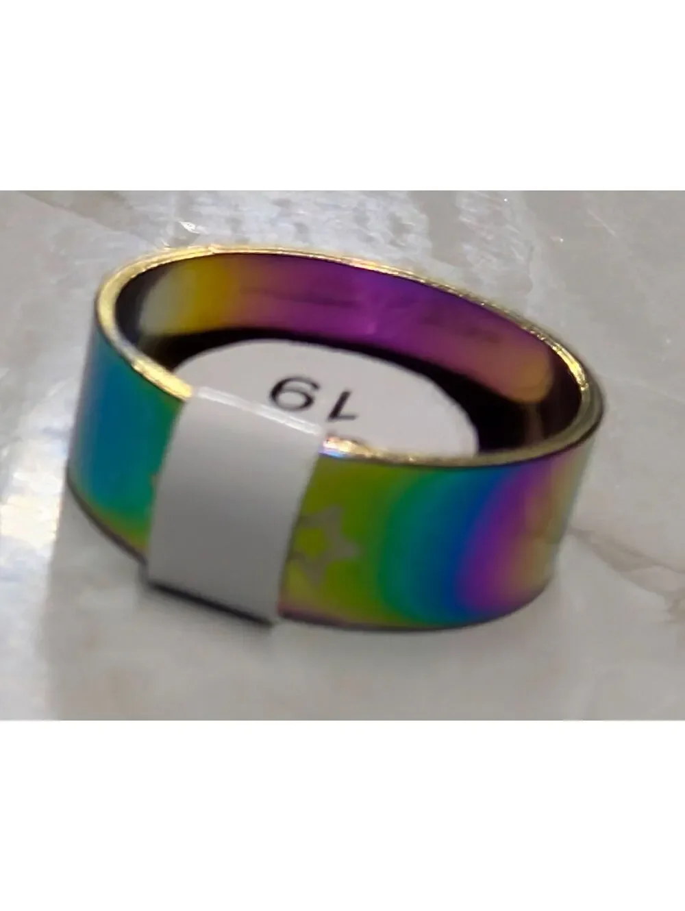 New With Tag Iridescent Rainbow Stainless Steel Star Ring Plus Size 9 Band Y2K
